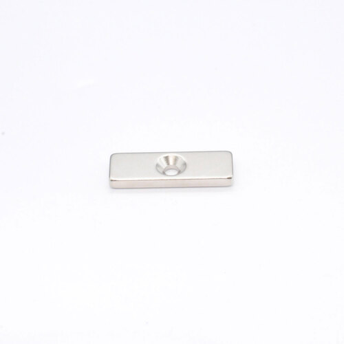 Magna Neododymium磁铁板捕获NC-303L
新磁铁磁铁 1-NC303L