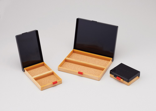 新准备的盒子PB-100B黑色盖用于阴影