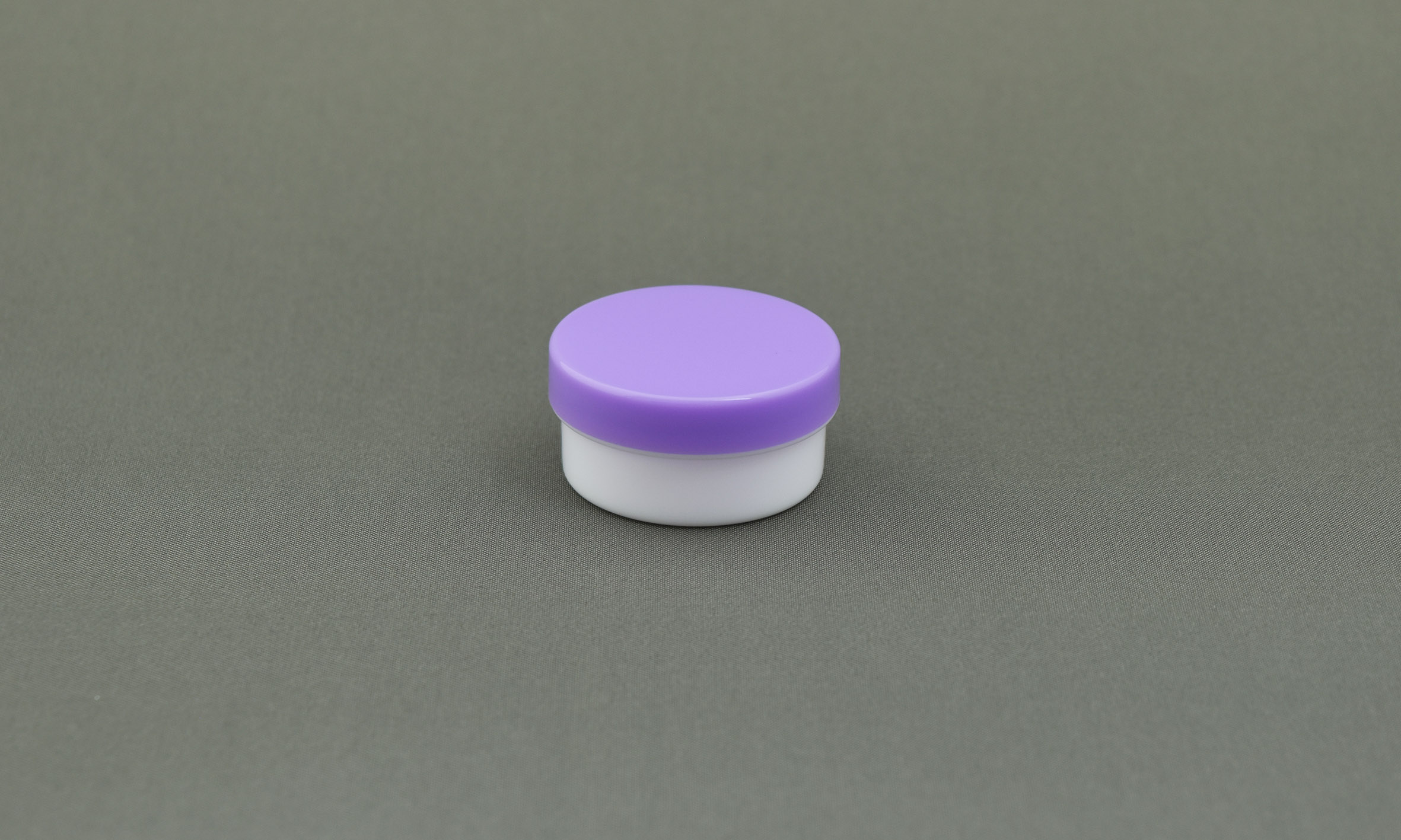 塑料锅10毫升身体：白色帽子：富士100件