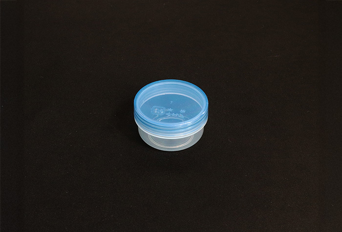 UG软膏骨头清除24ml帽蓝色透明紫外线保护（100pcs）