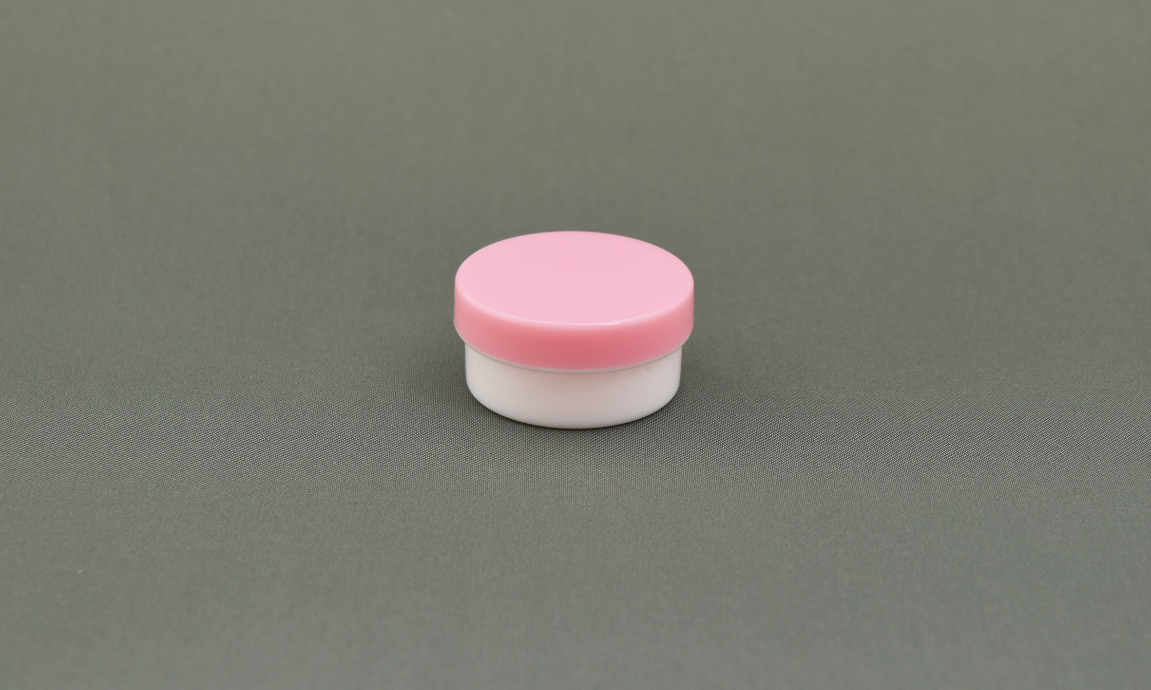 塑料锅10毫升身体：白色帽子：粉红色100件