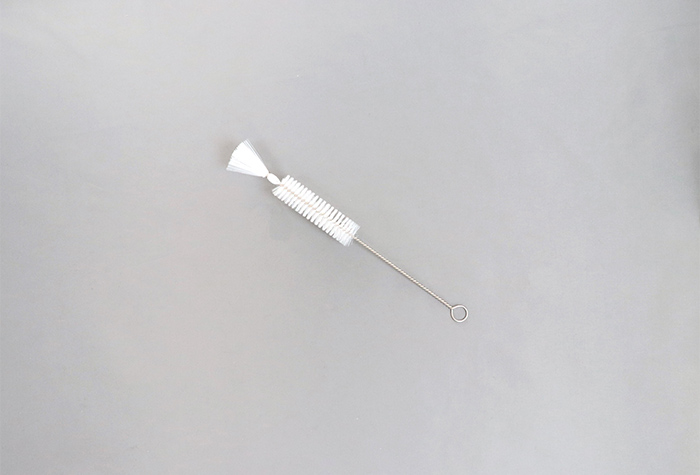 注射器洗涤刷5cc（PBT发型：白色）刷长65mm x直径&phi;18mmx总长度210mm（10件）