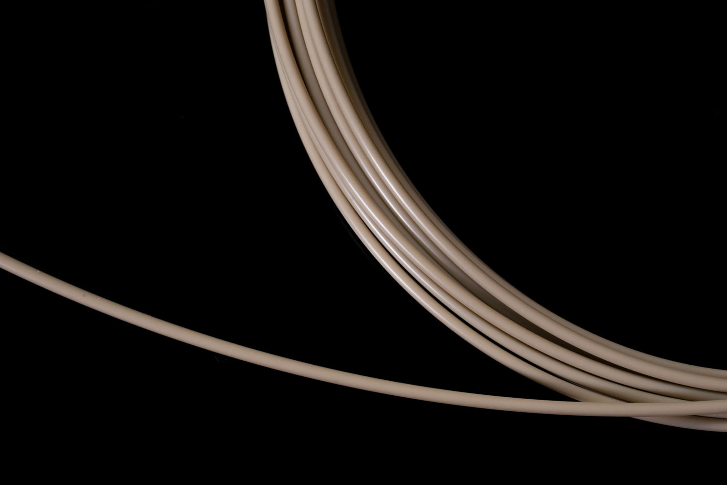 Peek Tube 1/16 x 0.18（5m卷）ina01805