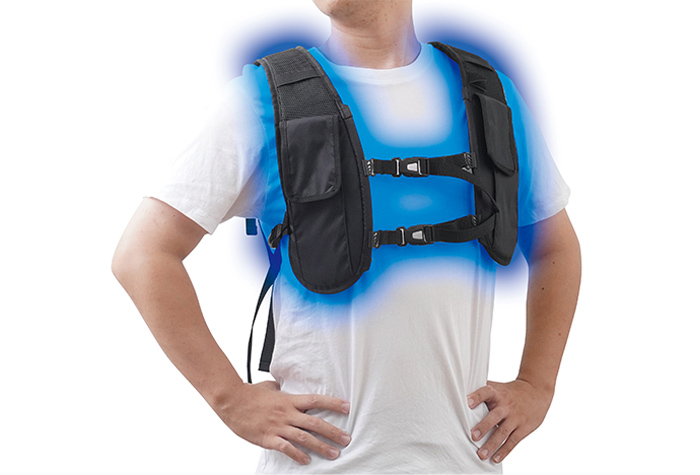 RZFHTVSBKBT线束兼容的冷藏背心套件，背面有两个Peltier