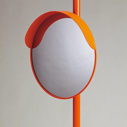 小弯曲的镜面墙S30 276070