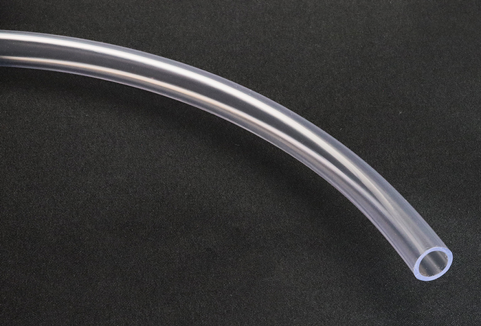 软乙烯管12mm x 15mm切割