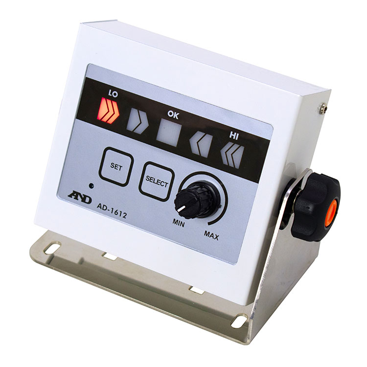 带有蜂鸣器AD-1612的比较器灯