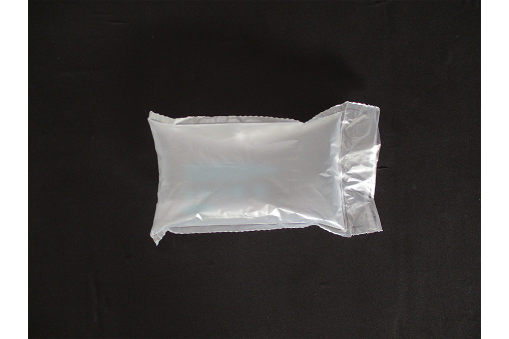 胶片枕头类型200mm宽度x 300m 4件绿色空气