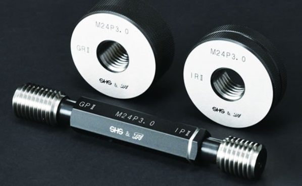 公制螺钉插头仪表普通GP2XIP2 24-3.0