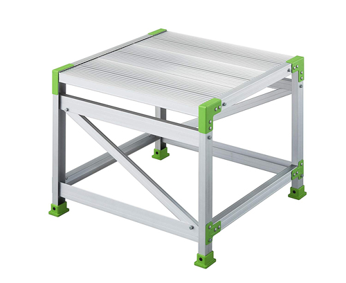 带有Eco Mark EWA-10的组装工作台脚手架摊位